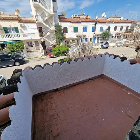 Holiday home Emporion Empuriabrava