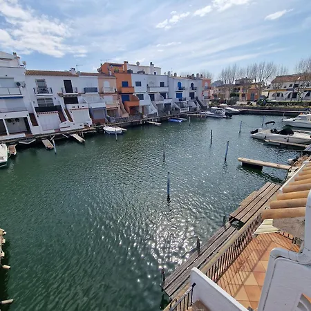 Emporion Canales